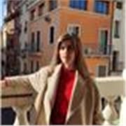 Neolaureata in Lettere e Filologia Moderna presso l'Università degli Studi di Padova. Appassionata di letteratura e storia