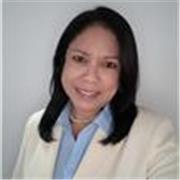 “Ingeniera industrial experta en informática y procesos, formadora profesional.”