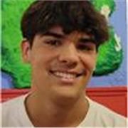 Estudiante de segundo año de ingeniería eléctrica con amplios conocimientos en matemáticas y otras materias