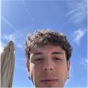 Alumno de último año de ingeniería informática, con conocimientos de matemáticas y programación  