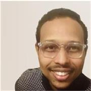 Je suis chimiste en laboratoire. Avec une expérience dans l’enseignement.