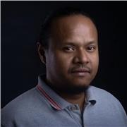 Des apprentissages ludiques pour explorer les mots, la culture et bien communiquer.