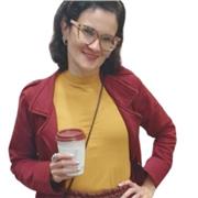 I’m a patient and passionate teacher. My lessons are for students who want to communicate confidently and learn naturally