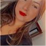 Canguro para niños de primaria. Amable y paciente.