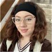 ¡Hola, hello! Soy Moni, hablante nativa de inglés de EEUU. Doy clases (personalizadas) presenciales + en línea de inglés a gente de todas las edades, de niños a mayores. Let's learn something!