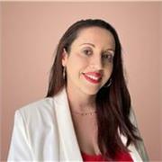 ¿Te quedas en blanco cuando tienes que hablar inglés en el trabajo? Escríbeme y te cuento como puedo ayudarte