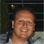 Disponibile per lezioni private a bambini delle scuole elementari e medie.