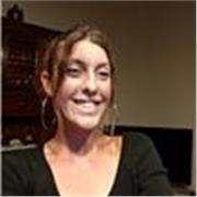 Ciao a tutti piu che un insegnante sono stata per anni animatrice in villaggi turistici, ruolo mini club e fitness