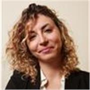 Offro lezioni a candidati che vogliono imparare le nozioni base e avanzate del digital marketing. 
