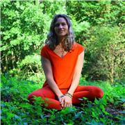 Yoga-Sessions für Groß und Klein
Inkl. Atemtechniken der Meditationslehre und Visualisierungsreisen