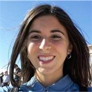Laureata in Lettere offre ripetizioni di latino, italiano, storia, geografia