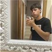 Soy Lucas, estudiante de bachillerato tech. Doy repaso de primaria, ESO y bachillerato (Física, Tecno, Mates, Química…)