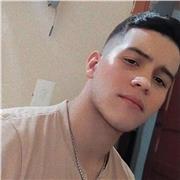 A entusiastas del mundo del entrenamiento, con la intención de dar bases para su crecimiento y desarrollo personal