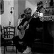 Laureando al Triennio di Chitarra Classica al Conservatorio