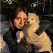 Sono una ragazza, che frequenta il terzo anno dell’università di filosofia. Sono disponibile per insegnare filosofia ai liceali