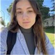 Soc estudiant del grau de matemàtiques. Tinc coneixements per donar classes de qualsevol assignatura d’ESO i batxillerat científic