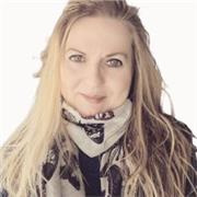 Professeure certifiée TEFL (Teaching English as a Foreign Language) et Diplômée Cambridge propose cours en anglais tous niveaux