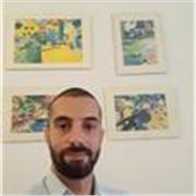 Insegnante competente,coinvolgente, paziente, simpatico si propone per lezioni individuali in resenza ed online