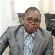 Enseignant particulier de soutien scolaire aux étudiants