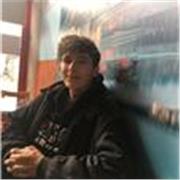 Student from England who can offer private lessons to people who want to learn English