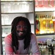 Enseignant contractuel d'anglais. Titulaire d'un master d'enseignement de l'anglais pour le secondaire et le supérieur.