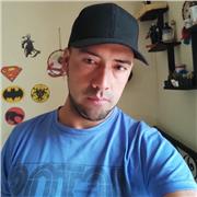 Profesor con actitud y buen desempeño, dominio de grupo, sociable, con muchas ganas de trabajar y velar por el bien estar