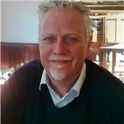 English language, literature and pedagogy specialist seeking motivated, curious and reliable students