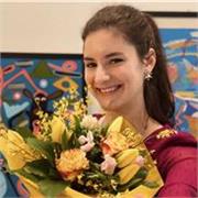 Laureata in Giurisprudenza, con esperienza di tutorato universitario, offre lezioni e incontri di recupero in diritto