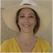 Profesora de inglés imparte clases desde nivel A1 a C1, todas las edades