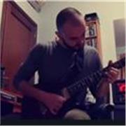 Insegnante di chitarra e teoria musicale