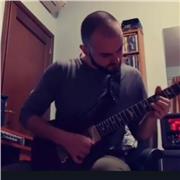 Insegnante di chitarra e teoria musicale