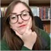 Professora de Ciências e Biologia, ensino fundamental II e médio