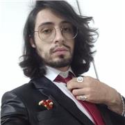Estudante de Psicologia apaixonado pela comunicação, conexão e troca de conhecimentos entre os alunos Tenho experiência prévia como professor de Inglês