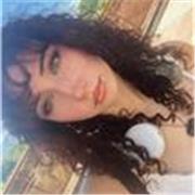 Soy una Chica que viene de Londres y me interesa ensenyar inglés a los demás.
