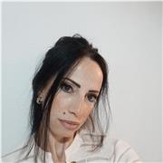 Laureata impartisce ripetizioni di latino greco, materie umanistiche e matematica