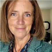 Teaching painting and drawing techniques to help you develop and explore your art practice