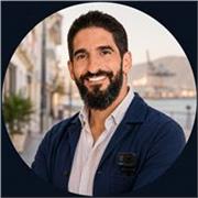Yo soy una persona con la eso, que siempre estoy aprendiendo, para primaria supongo. 