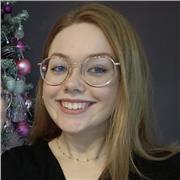 Helloo ! Je suis Orlane (élève pilote de ligne) et j'enseigne les Maths autour de Valenciennes :)