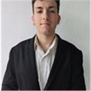 Estudiante de psicologia, que ha realizado el bachillerato de ciencias de la salud (biología, química) . Buen nivel de inglés