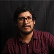 Periodista deportivo imparte clases a niños y adolescentes que buscan formarse en esta profesión