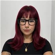 Profesora de inglés desde infantil hasta primero de la ESO