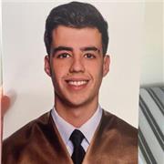 Soy estudiante en ingeniería de tecnologías industriales de último año y tengo un nivel B2 de inglés. Estoy seguro de que puedo ayudar a muchos estudiantes que se les puedan atascar las ciencias y el inglés; ya sea en bachiller como en los últimos cursos