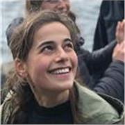 Je donne des cours pour les élèves de primaire au secondaire, en fonction de vos besoin. 
