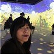 Profesora de Historia del Arte para estudiantes en carreras de Humanidades