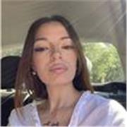 maestra de español , clase de adultos y niños