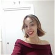 Soy una chica llena de energía pura y positiva con muchas ganas de enseñar y ver crecer en su desarrollo a todos los niños.