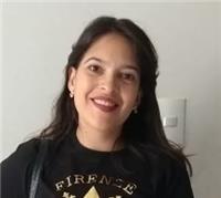 Professora de Inglês para adolescentes, adultos e terceira idade