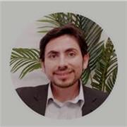 Profesor de psicología, psicoterapeuta. Magister y diplomado en psicología sistemica interaccional realizó clases a personas de educación superior en carreras técnicas universitarias posgrados y a interesados en la psicología para potenciar su bienestar