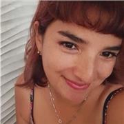 estudiante del profesorado de inglés dicta clases online