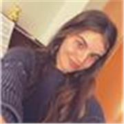 Profesora de piano imparte clases tanto a niños como adultos, de Piano, Solfeo y Lenguaje Musical